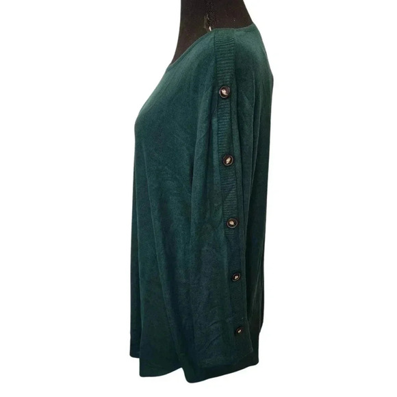Fortune and Ivy Dark Green knit Women's Top with Button Detail Size XL NWT - Picture 3 of 7